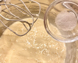 Foto del paso 5 de la receta: Pastel con plátano y caramelo