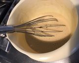 Une image de l'étape 8 de Clafoutis aux pommes et vanille à la farine de châtaigne corse.