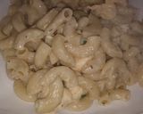 Foto del paso 3 de la receta: Fideos coditos con crema de verdeo y pollo 💜