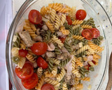 Foto del paso 5 de la receta: Ensalada de pasta con pollo, jamón cocido y queso parmesano