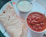 A picture of step 10 of Desi chana gravy masala.