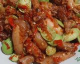 Foto langkah ke 3 dari resep Balado Cumi Asin Pete.