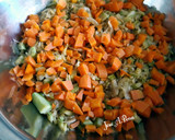 Foto del paso 2 de la receta: Hojas de col con verduras y bechamel gratinada