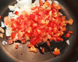 Foto del paso 2 de la receta: Calabacines rellenos de verduras y huevos