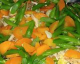 Foto langkah ke 5 dari resep Tumis Sayuran dan Ayam.