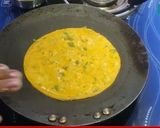 मेथीचे थेपले (Methiche Theple Recipe In Marathi) रेसिपी स्टेप 5 फोटो 