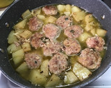 Foto del paso 4 de la receta: Pelotas cartageneras al ajo aceite
