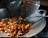 Foto langkah ke 5 dari resep 205. Tumis Baby Cumi Pedas.