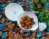 A picture of step 5 of Badami Bread Gulab Jamuns.