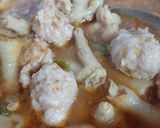รูปขั้นตอนการทำที่ 2 ของ แกงป่าตีนไก่ใส่หมูเด้ง