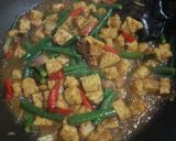 Foto langkah ke 4 dari resep Tumis kacang panjang dan tempe.