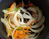 Foto langkah ke 1 dari resep Simple Curry Udon👍.