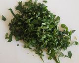 Foto del paso 2 de la receta: Ensalada de pepino con aderezo de yogurt y menta
