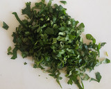 Foto del paso 2 de la receta: Ensalada de pepino con aderezo de yogurt y menta