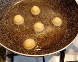 Foto del passaggio 9 della ricetta Castagnole di carnevale