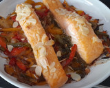 Foto del paso 6 de la receta: Salmón al horno con verdura