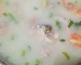 Foto langkah ke 4 dari resep Tom Kha Gai (Thai Chicken Coconut Soup).