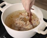 Foto langkah ke 4 dari resep Bihun Kuah Sapi Iris Devina Hermawan.