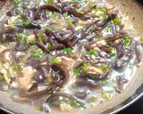 Foto langkah ke 2 dari resep Ifu Mie Siram Jamur Kuping dan Ayam.