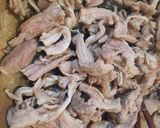 Hình bước làm 1 của món Ruốc thịt (công thức truyền thống)