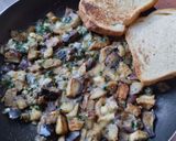 Foto del paso 5 de la receta: Berenjenas🥘🥙 con queso😋 y albahaca🍆🌿🧀