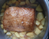 Foto del paso 3 de la receta: Lomo de cerdo con salsa de Manzana