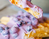 Foto del paso 2 de la receta: Gofres de yogur con arándanos