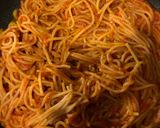 Arrabbiata spagetti recept fázis 3 fotója