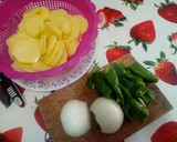Foto del paso 1 de la receta: Patatas a lo pobre