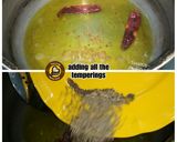 A picture of step 2 of Punjabi kadhi.