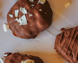 Foto del paso 2 de la receta: Bombones de melocotón y coco