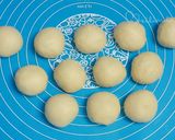 Foto langkah ke 4 dari resep Donat Tanpa Ulen Dan Mixer.