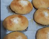 Foto langkah ke 8 dari resep Roti Kelapa.