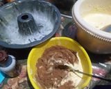 Foto langkah ke 2 dari resep Marmer Cake.