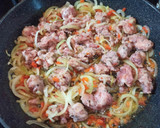 Foto del paso 1 de la receta: Mini tartas de pollo y chorizo