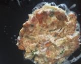 A picture of step 4 of Leftover Chicken cutlet omelette sandwich.