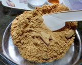 A picture of step 1 of Biscuits cake in sandwich maker.