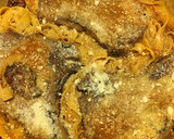 Foto del paso 7 de la receta: Pasta con Chuletas de Cerdo Horneadas