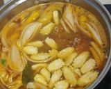 Gambar langkah 3 resipi Tomyam Ayam.