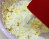 Foto langkah ke 5 dari resep Kue Ulang Tahun Sederhana (Simple Birthday Cake).