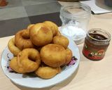 Foto langkah ke 4 dari resep Donat tanpa telur dan tanpa kentang by @dinartw.