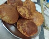 करारी नमकीन पूरी (karari namkeen poori recipe in Hindi) रेसिपी चरण 4 फोटो