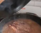 Foto del paso 3 de la receta: Bondiola de cerdo a la cerveza negra