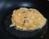 Foto langkah ke 4 dari resep Egg Dumplings (Kreasi Bihun AAA).