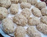 A picture of step 5 of Chicken nuggets.