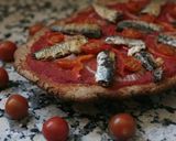 Foto del paso 10 de la receta Coca integral de tomate y sardinas 🍅🐟 Apta para diabéticos