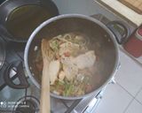 Foto del paso 2 de la receta: Mojo de papas con huevo fritos