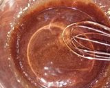 Foto langkah ke 3 dari resep Fudgy brownies no mixer,no blender hemat bahan.