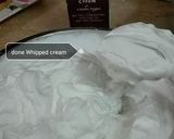 A picture of step 2 of Mango_Mousse_Cake.
