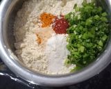 બેસન ગાર્લિક ચીલા (Besan Garlic Chila Recipe in Gujarati) રેસીપી સ્ટેપ1ફોટો